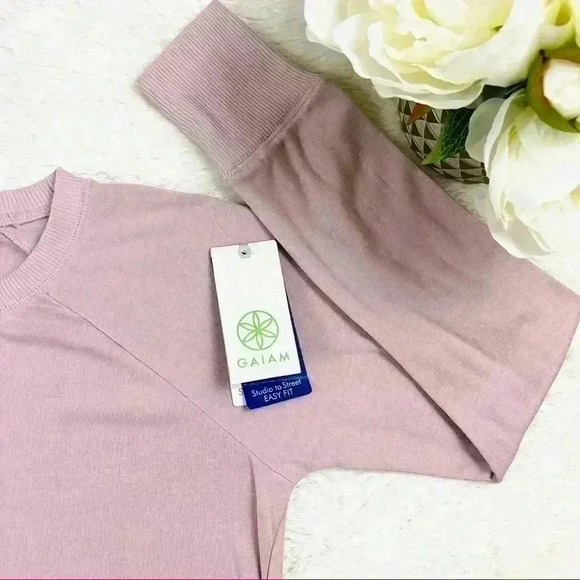 NWT Gaiam Mauve Studio To Street Easy Fit Soft Zip Yoga Top Size XS - Picture 3 of 11
